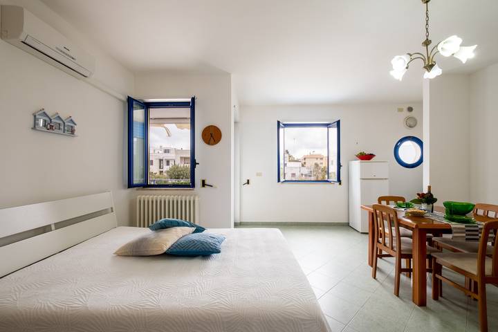 Appartamento intero, Appartamento per vacanze "Gaia" con aria condizionata e balcone in Otranto, Otranto e dintorni