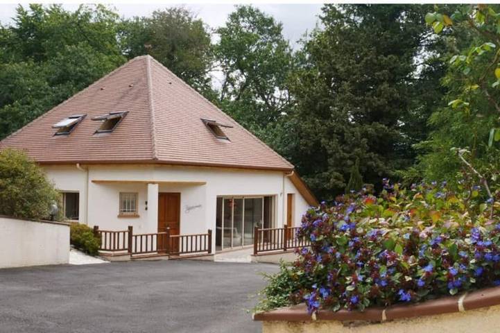 Villa pour 6 personnes, avec jardin ainsi que sauna et terrasse