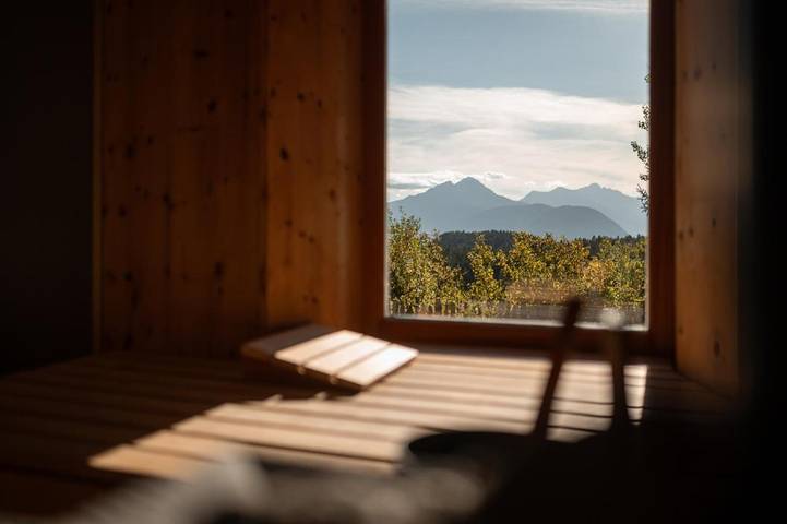 Ferienhaus für 10 Personen, mit Balkon und Terrasse sowie Garten und Sauna in Hafling - 4