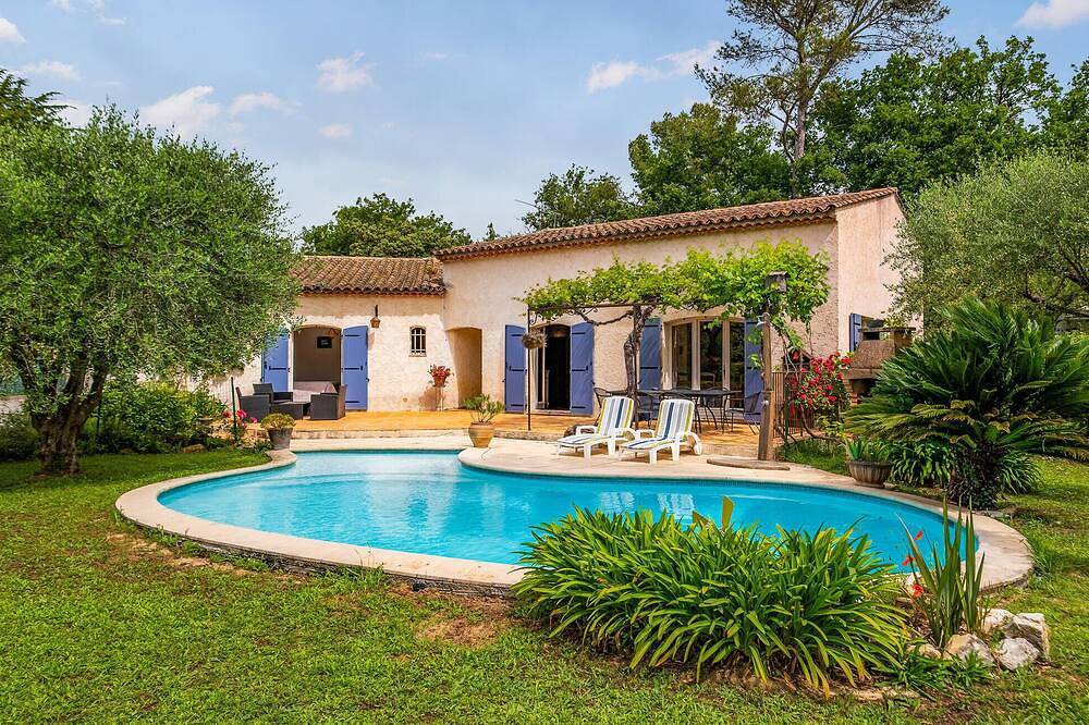 Cozy home in Mouans-Sartoux in Mouans-Sartoux, Cannes region