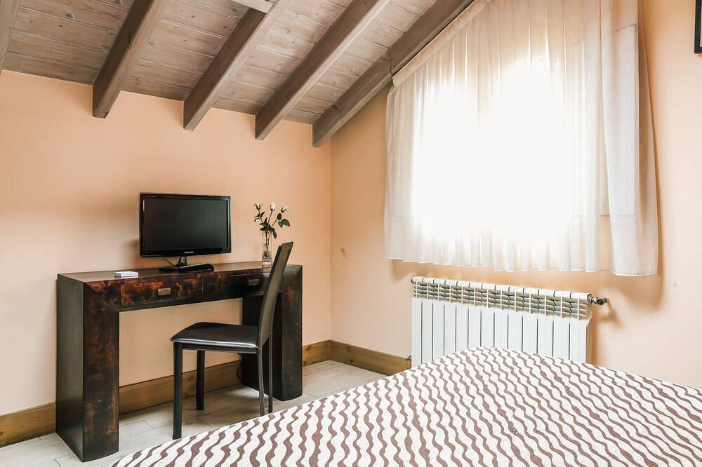 Apartamento entero, Ático Moderno - Apartamentos Villa Fresnedo in Solares, Medio Cudeyo