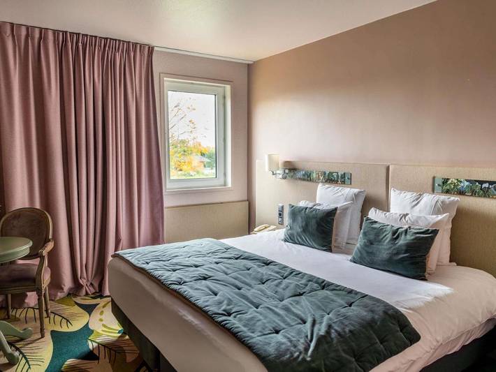 Hôtel pour 2 personnes, avec sauna ainsi que jardin et piscine, animaux acceptés à Le Coudray-Montceaux - 3