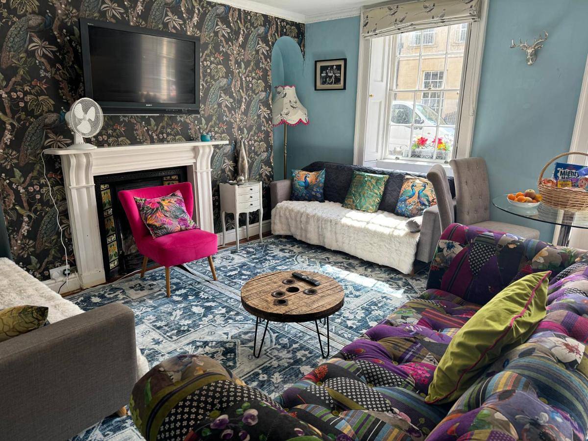 City Centre - Rivers Street, quiet 2 bed ground floor Georgian garden Apartment in Bath, Bath et Nord-Est Somerset