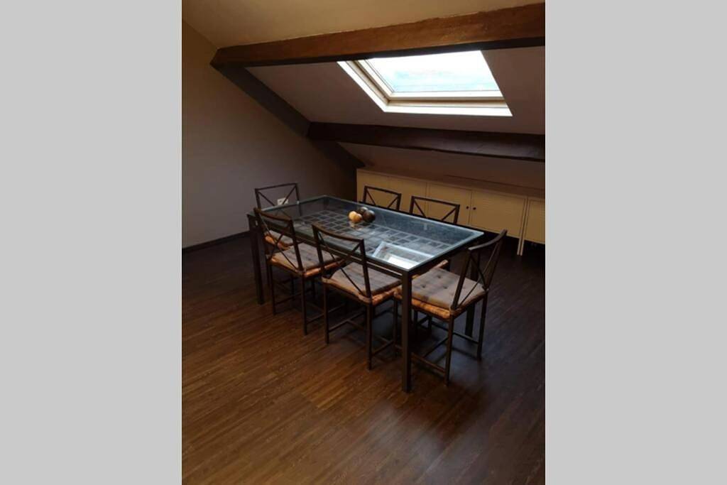 Appartement entier, Ard&d : spacieux Gîte rural - 3 épis / 6 personnes in Namur, Région de Namur