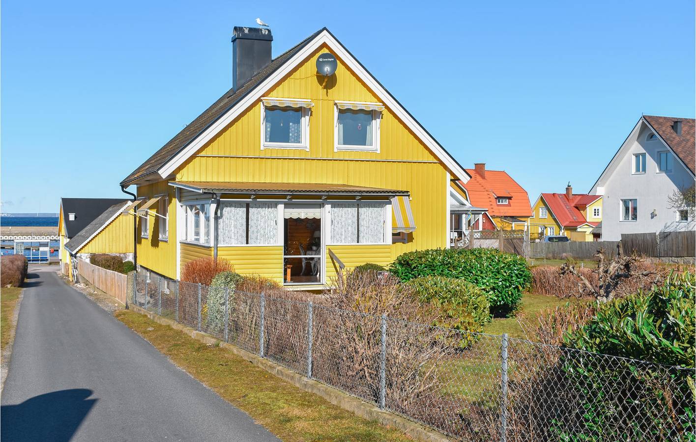 Hus för 8 Personer med terass in Hörvik, Sölvesborg region
