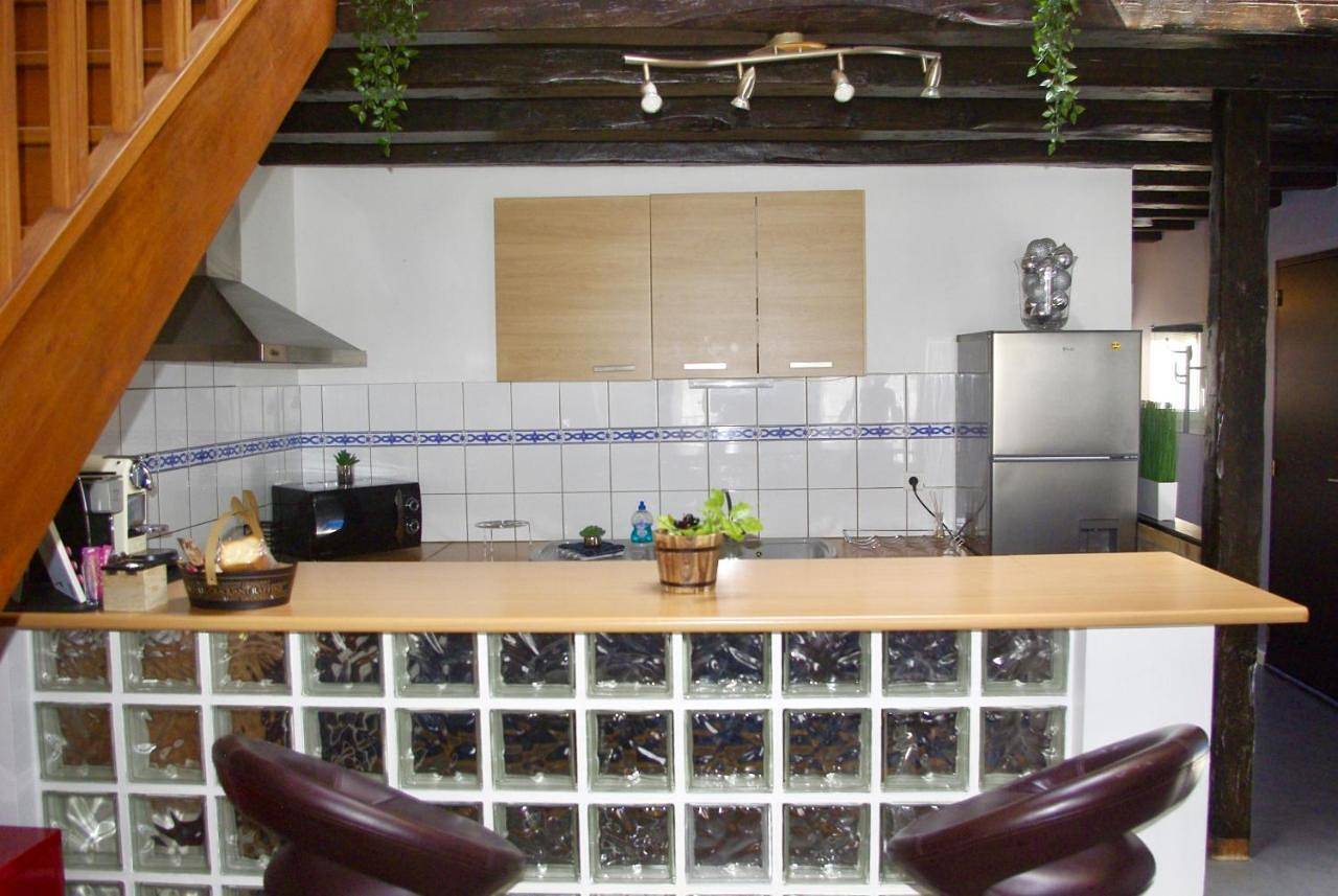 Appartement entier, Two-Bedroom Apartment in Châlons-en-Champagne, Marne
