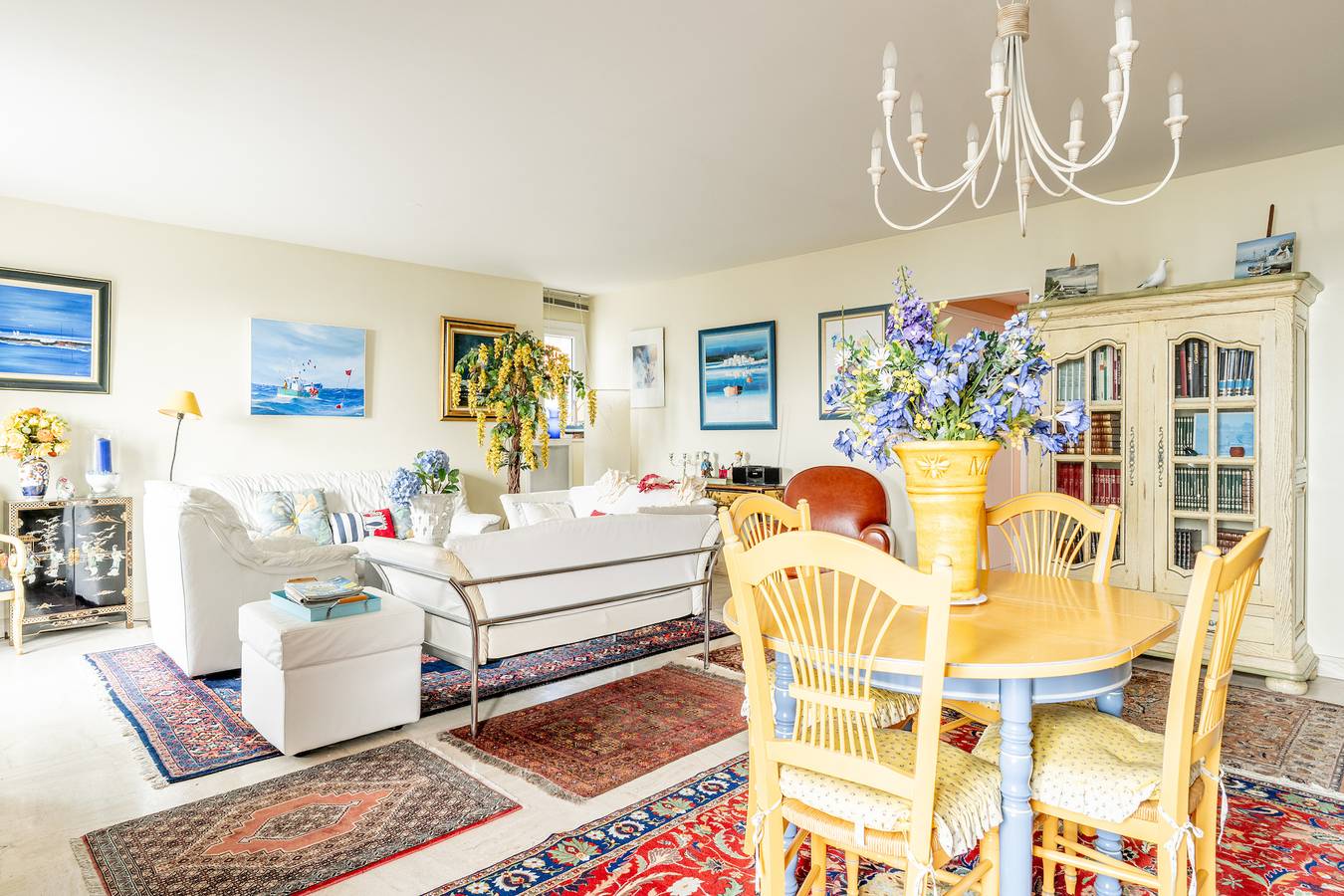 Entire apartment, Apartment 'Plage Et Golf' with Sea View and Balcony in Pornic, Côte de Jade