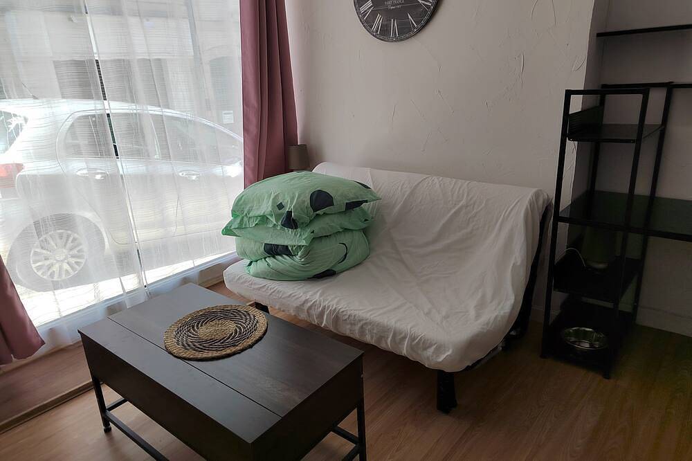 Apartamento entero, Studio Cozy Plein Centre Tout Équip in Auch, Gers