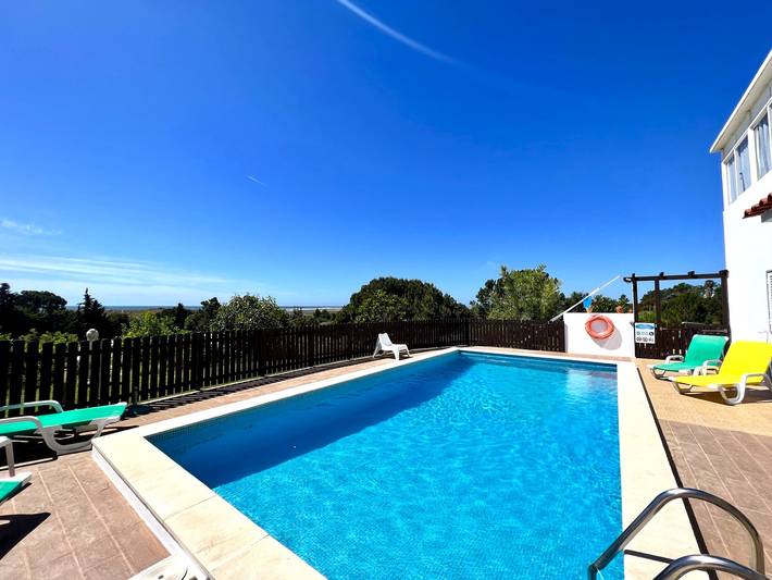 Casa de férias para 4 pessoas, com piscina e jardim em Luz de Tavira