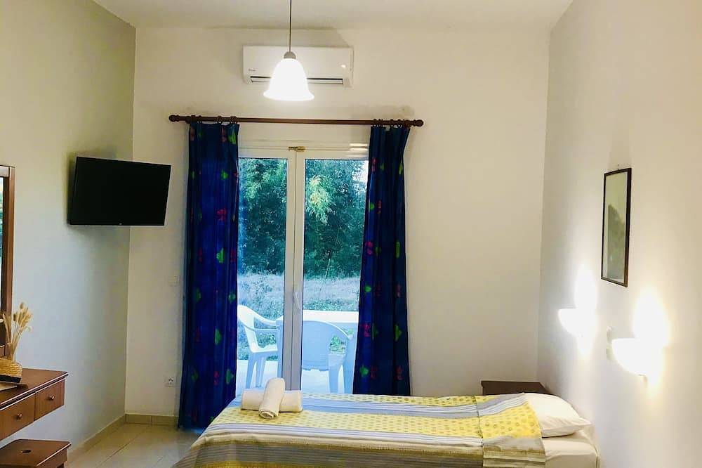 Ganze Wohnung, Studio Banos Apartments and Swimming Pool in Roda, Korfu