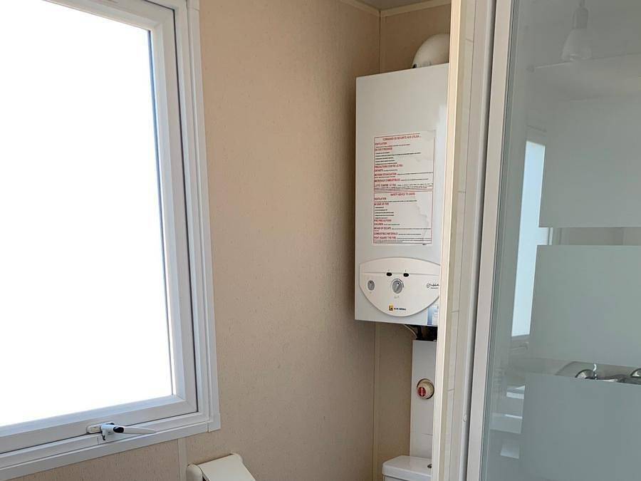 Camping du Petit Pont - Mobilhome 4 personas - 20m² + 8m² terraza cubierta de madera. 2/4 plazas in Arvert, Côte de Beauté