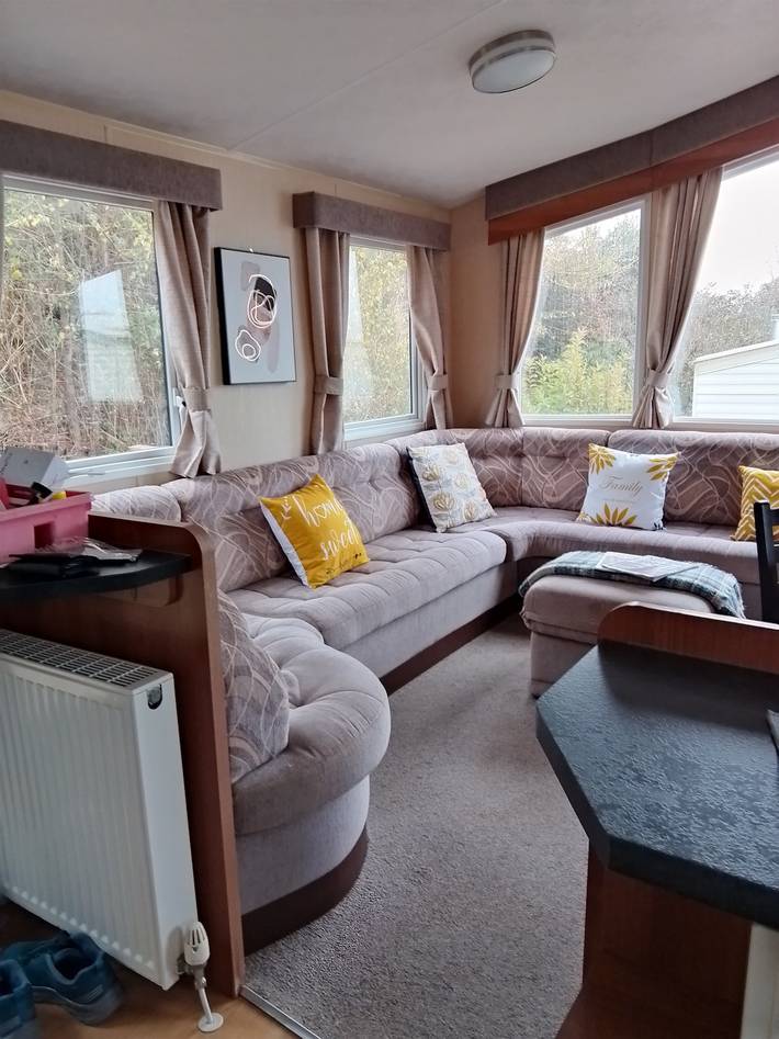 Holiday rental for 6 people, with garden and terrace as well as pool, child-friendly in North Norfolk