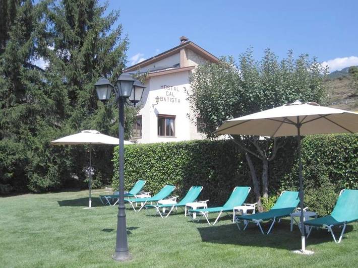 Gîte pour 6 personnes, avec jardin et piscine à Bagà - 2