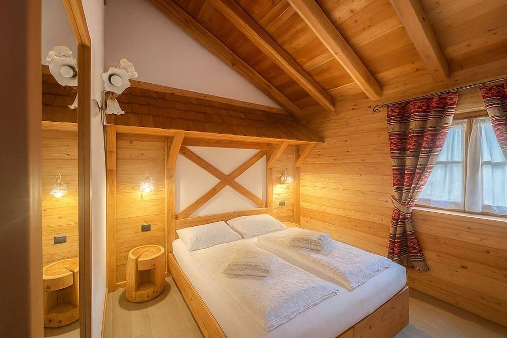 Chalet Eco-Lodge Faè - Chalet Panoramic in Sant'Antonio di Mavignola, Comune di Pinzolo