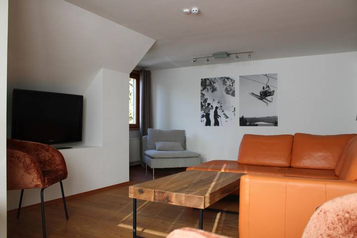 Geheel vakantieappartement, Appartement, douche en bad, Wc, 4 of meer slaapkamers in Riezlern, Mittelberg