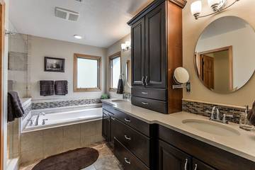 Vacation House for 16 Guests in Fort Collins, Northeast Colorado, Picture 3