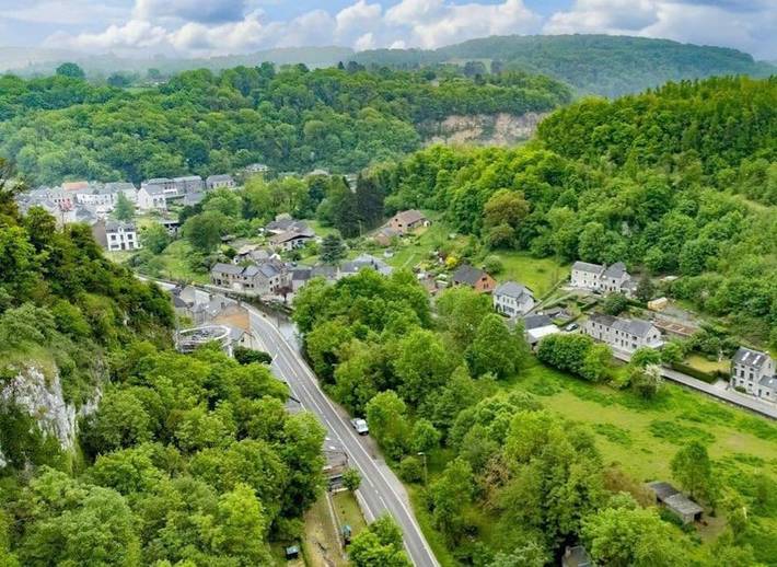 Location de vacances pour 8 personnes à Andenne