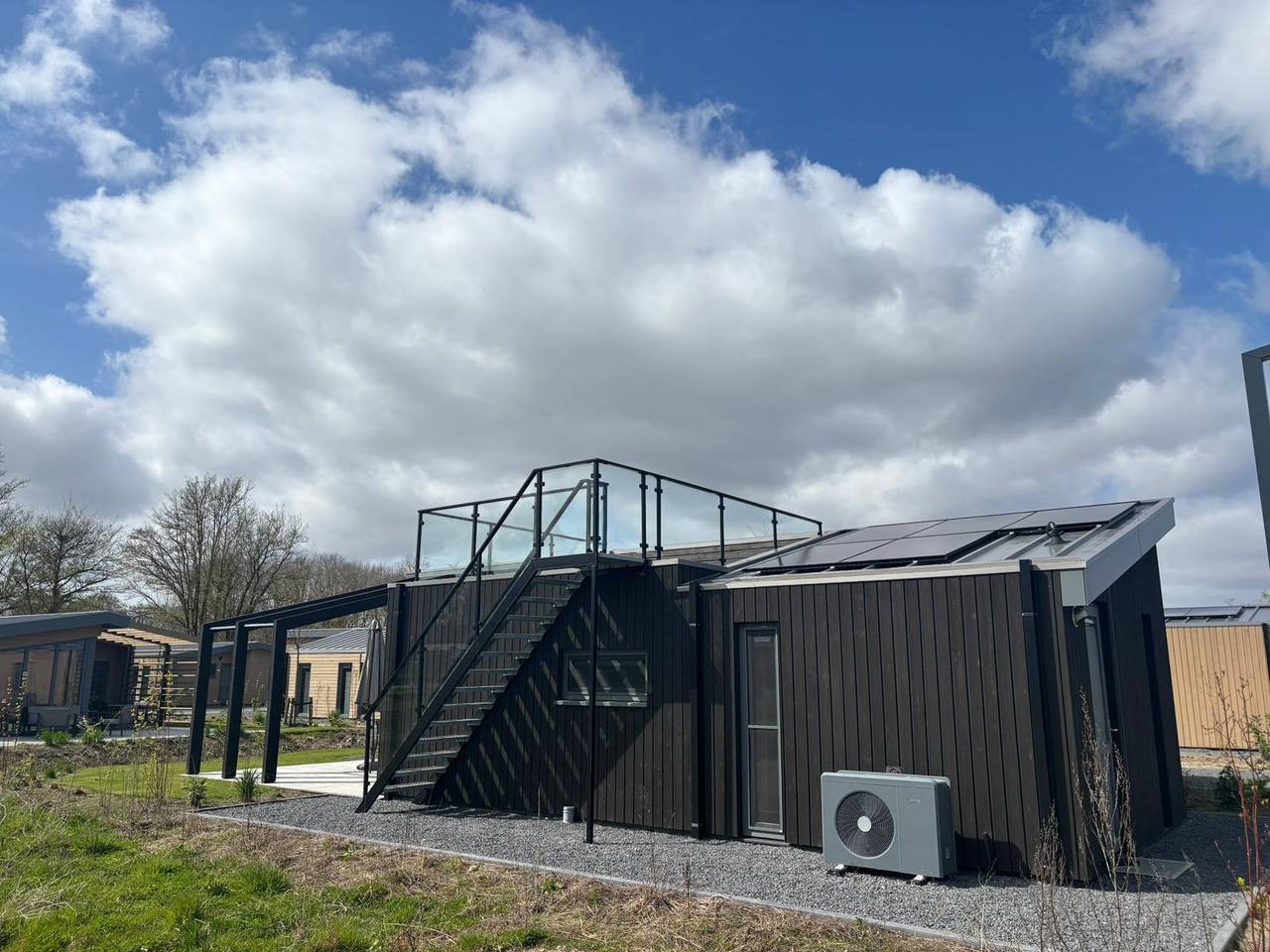 Europarcs Enkhuizer Strand — Cube Split 6+2 in Enkhuizen, Ijsselmeer