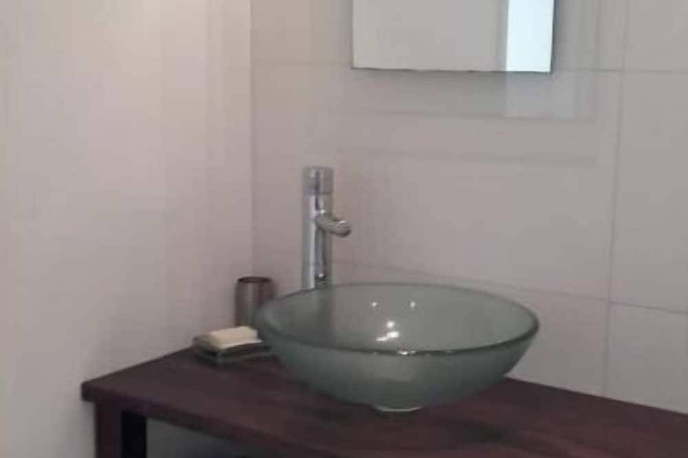 Entire apartment, Superb apartment near Deauville in Blonville-sur-Mer, Lisieux region