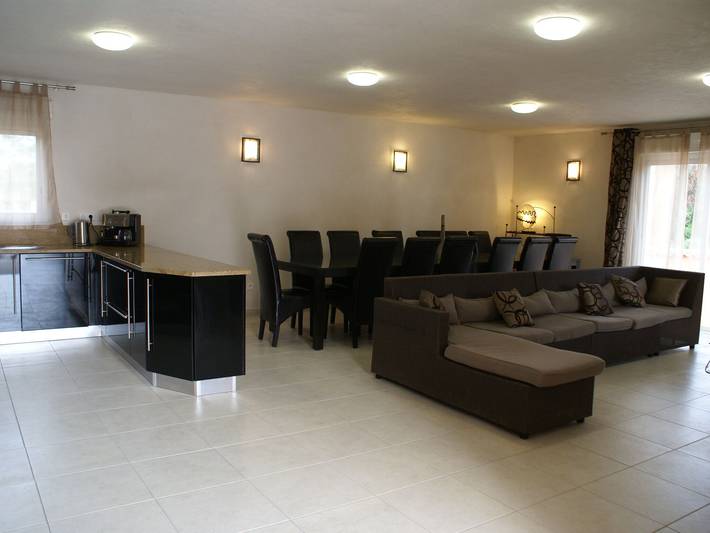 Location de vacances pour 14 personnes, avec terrasse et piscine, animaux acceptés à Moriani-Plage - 3