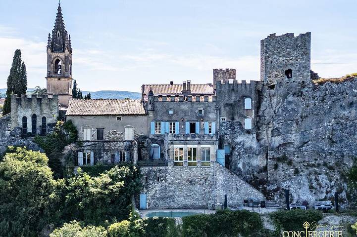 Ferienhaus für 21 Personen, mit Terrasse und Garten