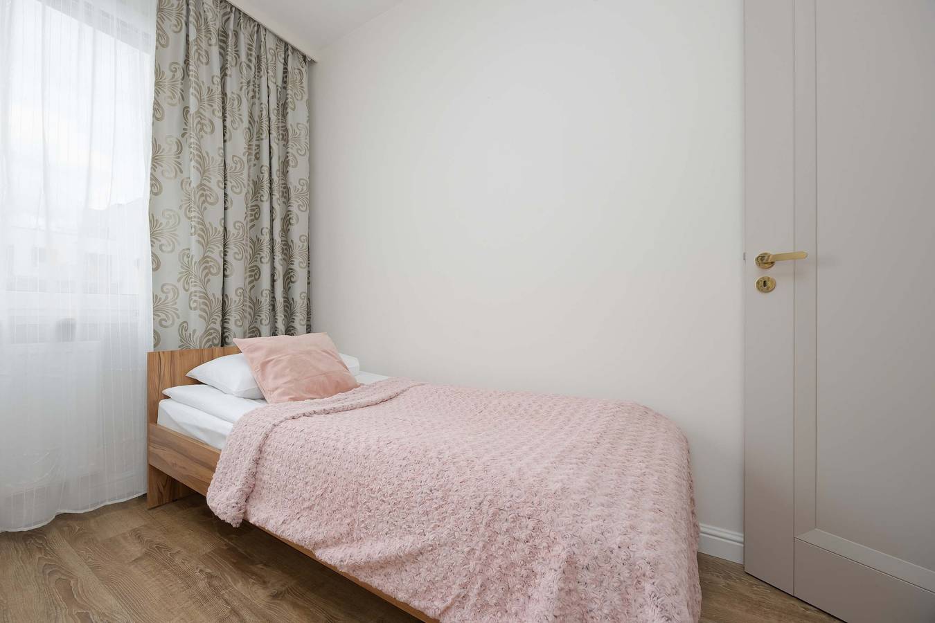 Cały apartament, Family Apartment in Warsaw | 3 Bedrooms | Parking. in Białołęka, Warszawa