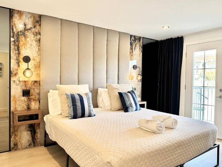 Apartamento de vacaciones para 4 personas, con terraza además de jacuzzi y jardín - 1