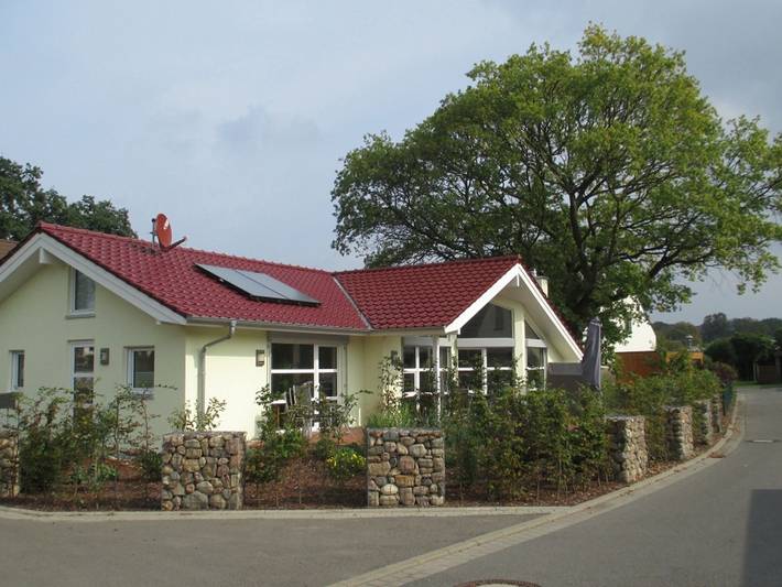 Ferienwohnung für 6 Personen, mit Terrasse und Garten sowie Sauna in Zinnowitz