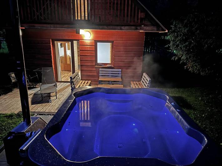 Domek letniskowy dla 8 osób, z jacuzzi i ogród, Dla rodziny w Brzegi Dolne