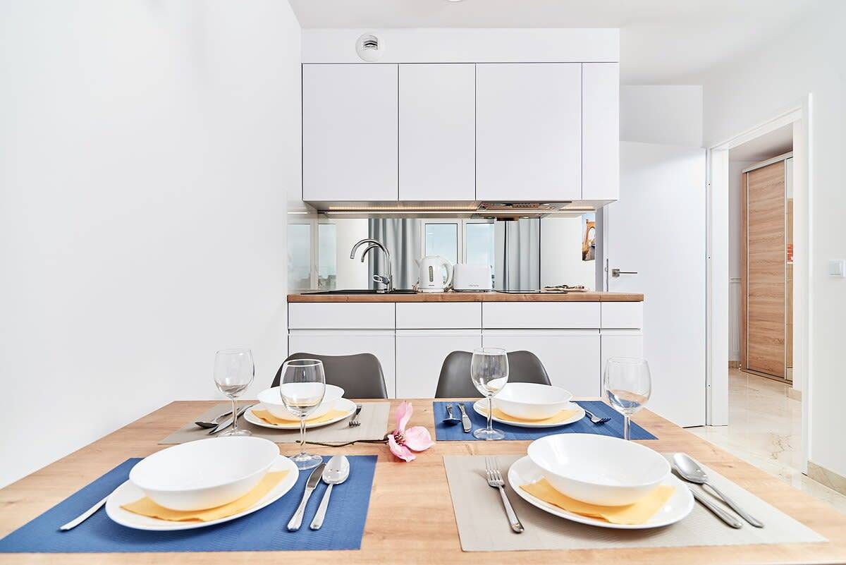 Ganze Wohnung, Ferienwohnung für 4 Personen mit Balkon/Terrasse in Breslau, Niederschlesien