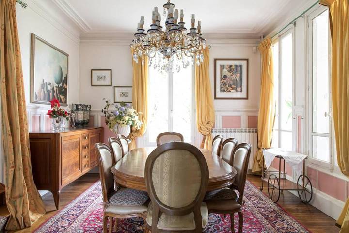 Maison d’hôte pour 11 personnes, avec vue et jardin, animaux acceptés à Neuilly-Plaisance