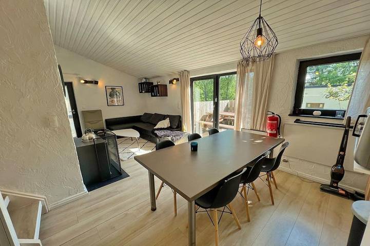 Bungalow in Virton am See Vallée de Rabais in Luxemburg Provinz