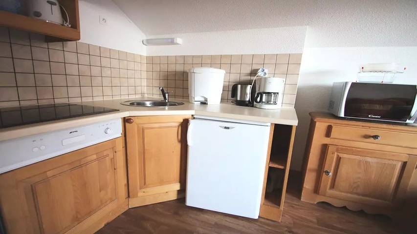 Gîte pour 4 personnes, avec Balcon et Piscine ainsi que Sauna et Vue à Puy-Saint-Vincent - 4