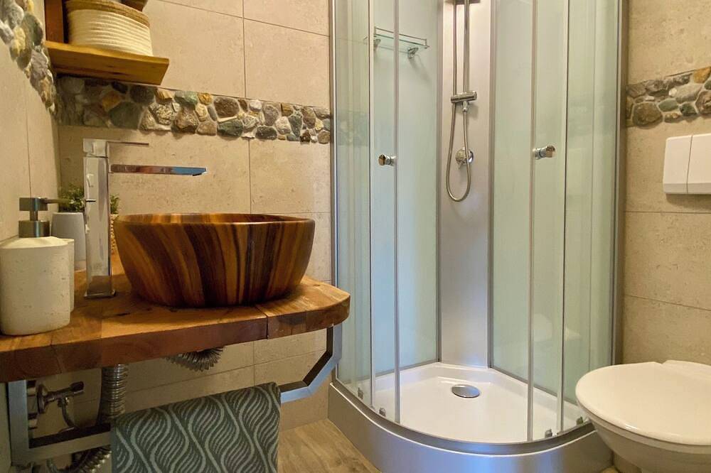 Ganze Wohnung, Apartment \"Emerald\" in der traditionellen österreichischen Chalet in Bramberg am Wildkogel, Pinzgau
