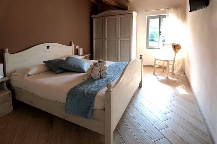 Ferienhaus für 9 Personen, mit Pool und Garten in Gardone Riviera - 4