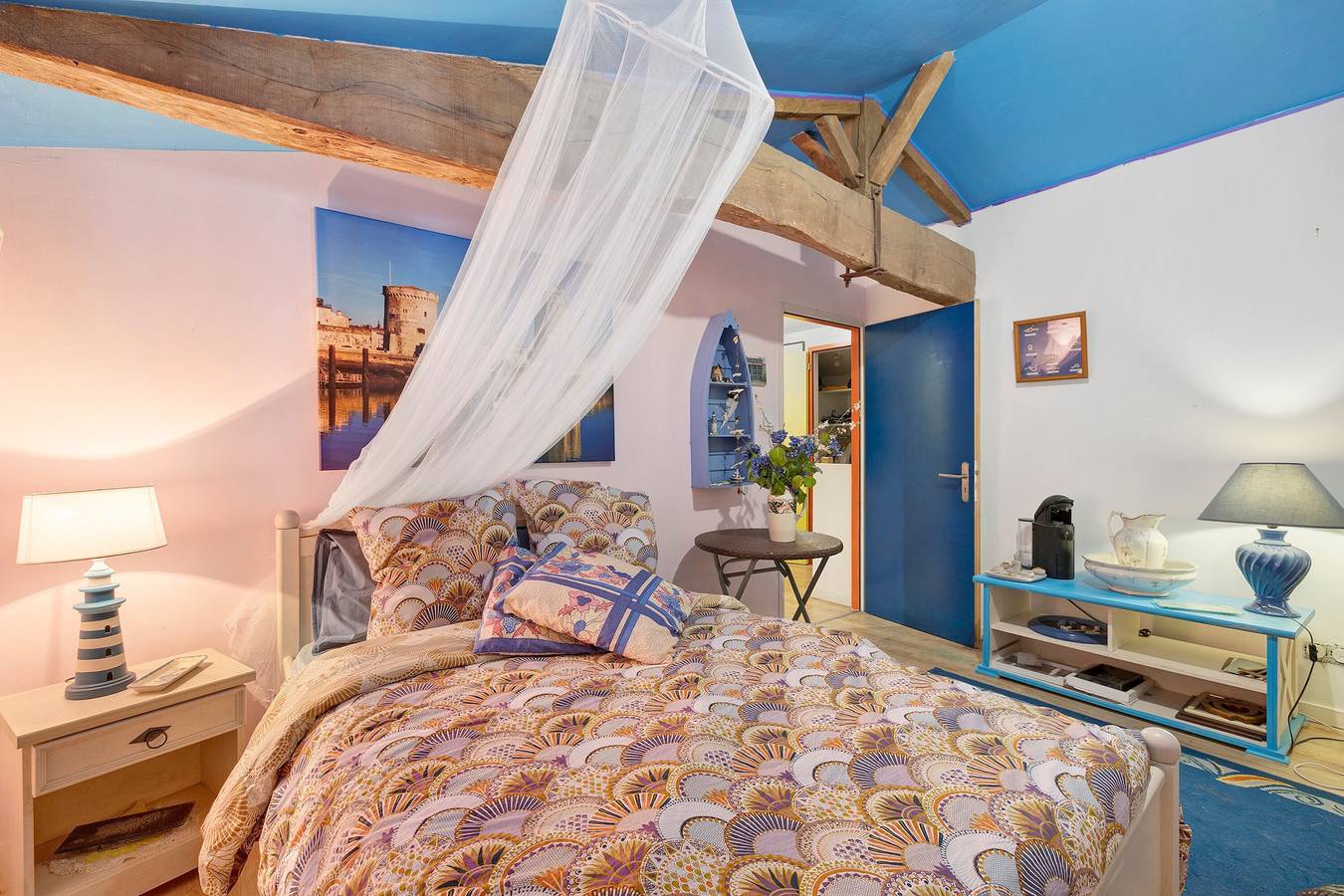 Chambre d’hôtes « Les Philous Gourmands - La Rochelle » avec jardin privé et Wi-Fi in Sèvremont, Fontenay-le-Comte