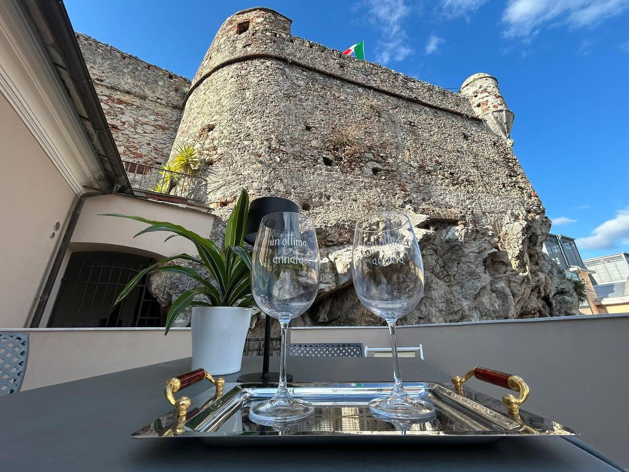 Apartamento entero, Apartamento 'La Casa Del Marchese' con Terraza Privada in Pietra Ligure, Pietra Ligure Municipio