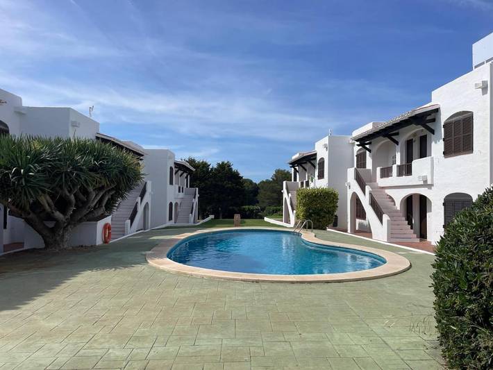 Apartamento de vacaciones para 6 personas, con terraza y piscina - 1