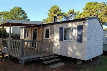 Gîte pour 6 personnes, avec piscine et jardin dans Argences en Aubrac