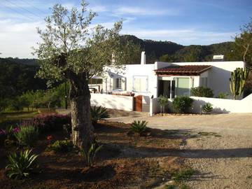 Gîte pour 4 personnes, avec jardin et vue à Cala Llenya