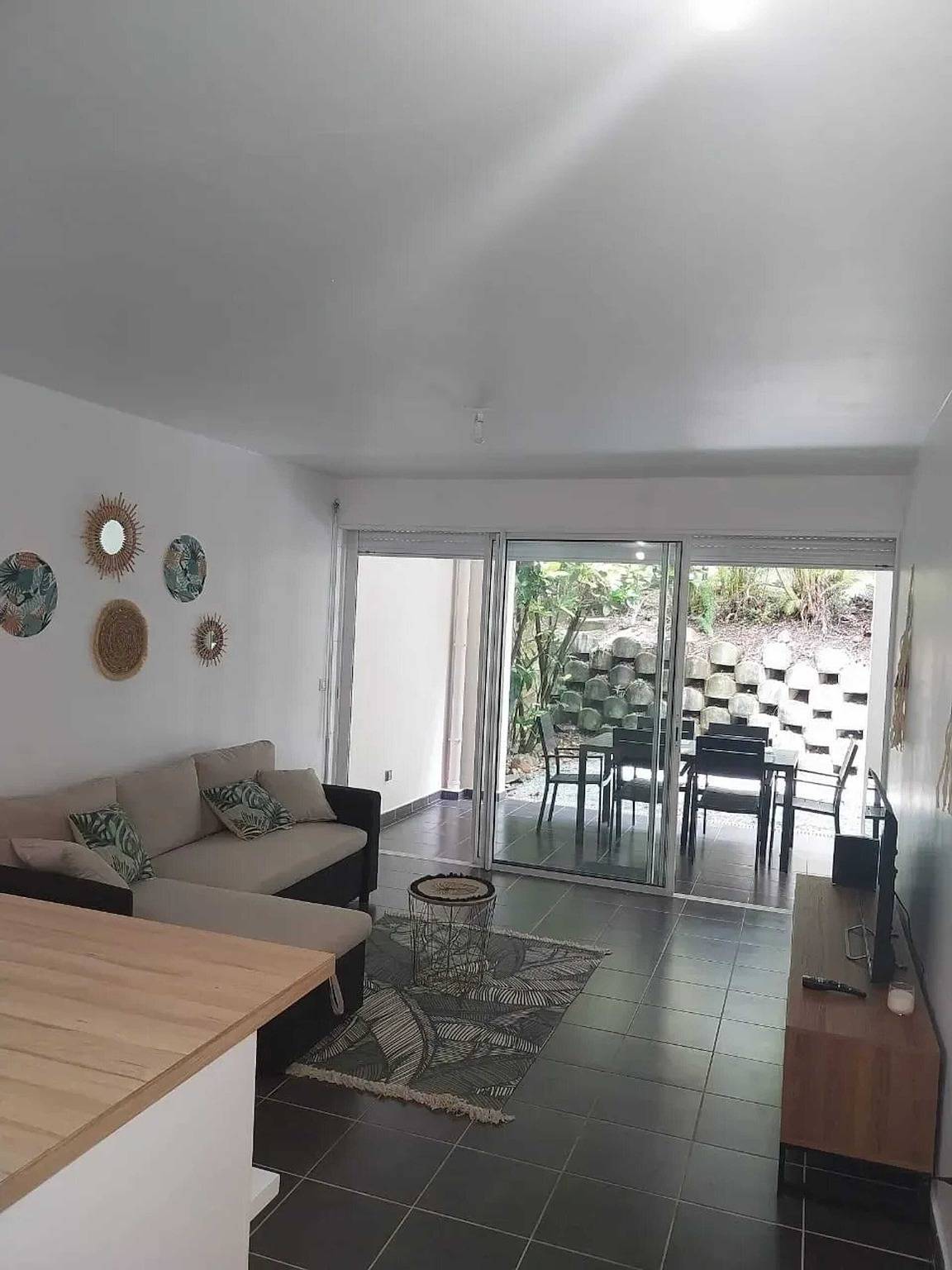 Appartement entier, Appartement confortable à Sainte-Marie de 72 m² in Sainte-Marie, Martinique