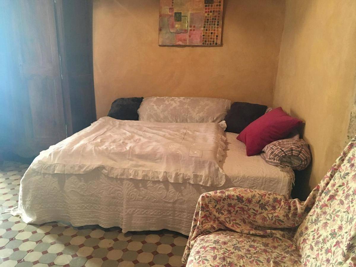 Chambre d’hôte pour 6 personnes avec vue in Collias, Région de Nîmes