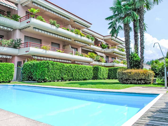 Ferienwohnung für 4 Personen, mit Balkon und Garten in Caslano