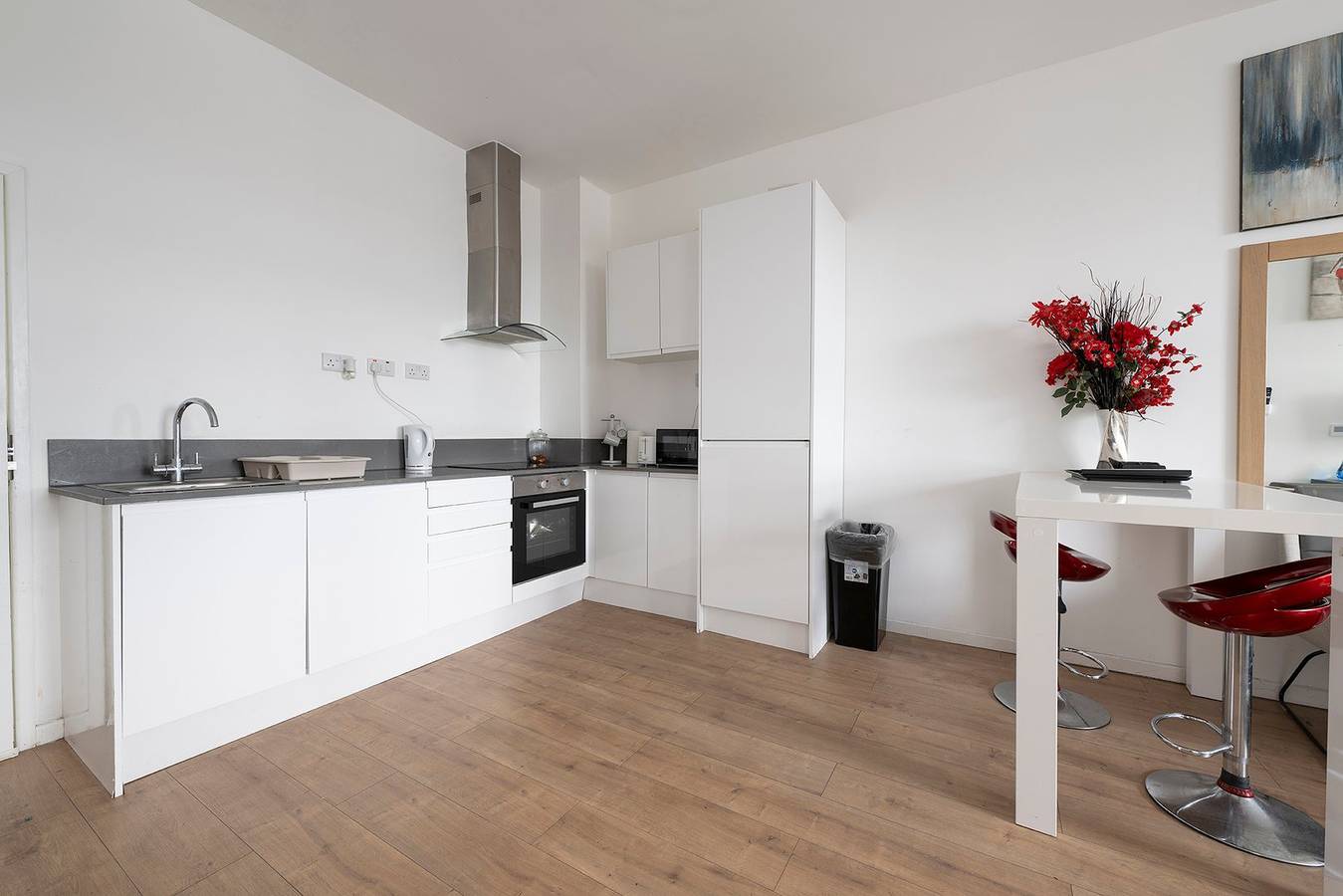 Entire apartment, Trendy Comfort in West Bromwich in Sandwell, Birmingham Area