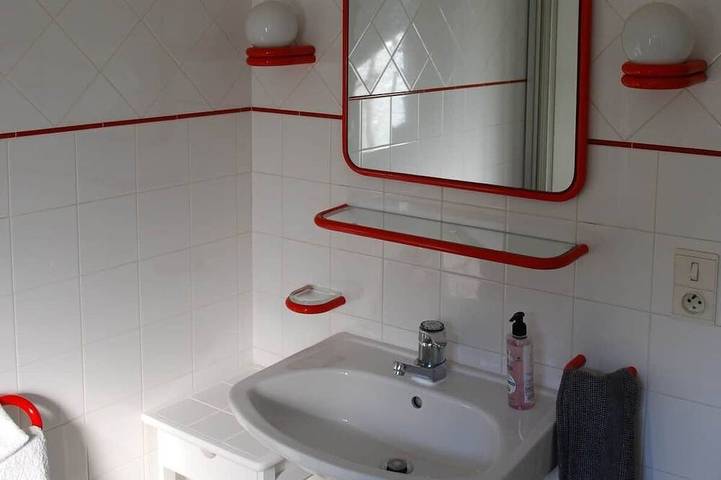 Location de vacances pour 4 personnes, avec jardin à Pontacq - 3