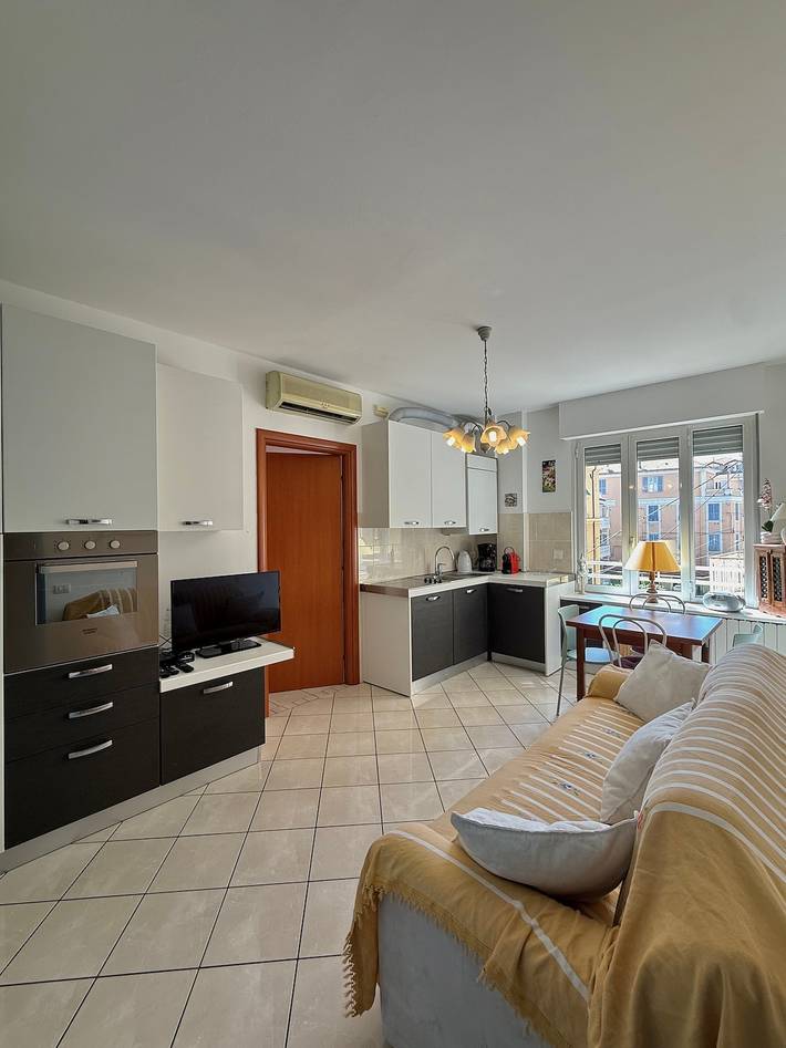 Apartamento entero, Apartamento 'Casa Di Fiorentino' con Balcón, Wi-Fi y Aire Acondicionado in San Remo, Sanremo Municipio