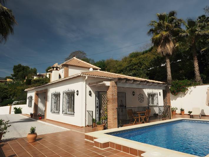 Casa Querencia : vue mer, Wi-Fi et climatisation in Sayalonga, Province de Málaga