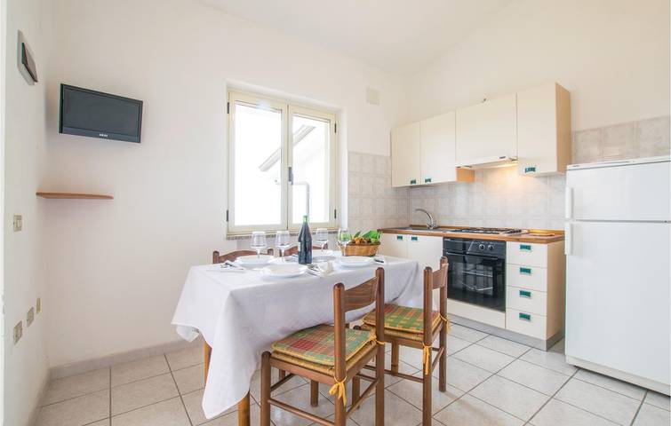 Ganze Ferienwohnung, Rückzugsort am Meer mit Parkplatz, Pool und Terrasse in Santa Maria (Vibo Valentia), Ricadi (gemeinde)