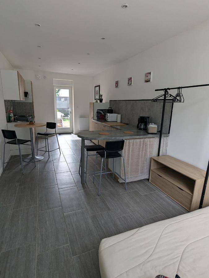 Location de vacances pour 6 personnes, avec jardin à Saint-Étienne-au-Mont - 3