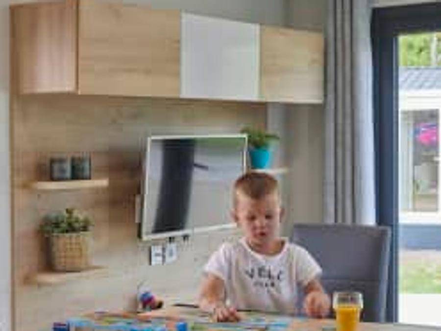 Siblu Camping Meerwijck - Chalet 6 personas - Chalet grande de 3 dormitorios con terraza (6 plazas) in Hoogezand-Sappemeer, Región de Groningen